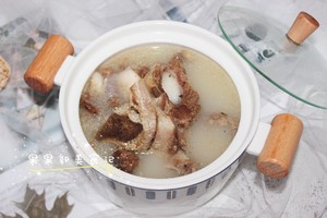 Beef Bone Soup-fragrant Milky White recipe