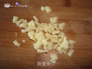 Eat The Three Treasures of Winter: Food Therapy---rock Sugar and White Radish Juice recipe