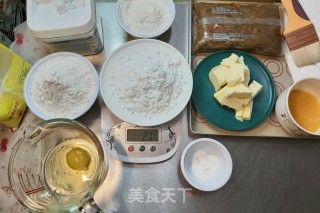 Egg Burnt Moon Cake recipe