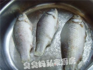 Carp Soup with Shredded Radish recipe