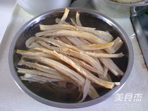Braised Fish Head with Yuba recipe