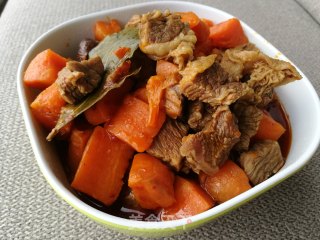 #trust之美# Roast Beef with Carrots recipe