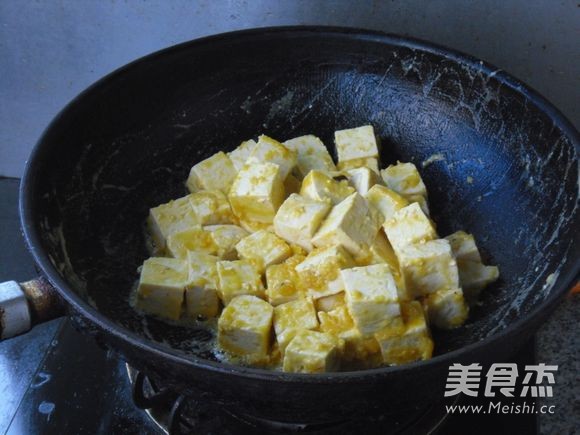 Gold and Silver Tofu recipe