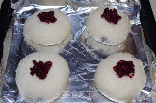 Cranberry Cheese Bun recipe