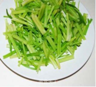 Stir-fried Shredded Pork with Celery recipe