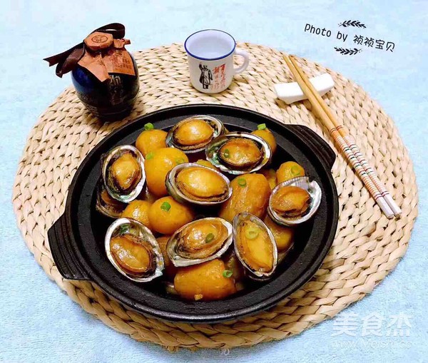 Abalone Stewed with Small Potatoes recipe