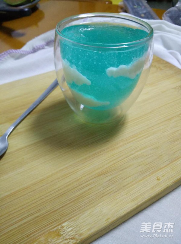 Blue Sky and White Clouds recipe