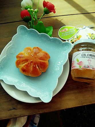 Flower Jam Bread recipe