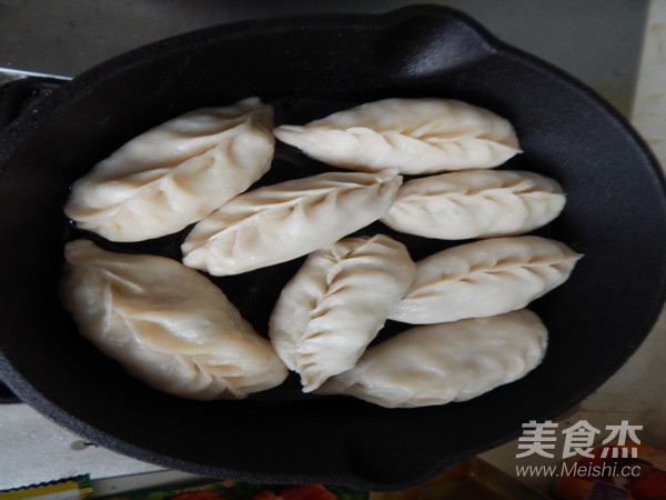 Egg Hug Dumplings recipe