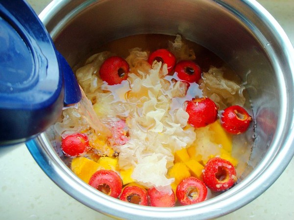 Hawthorn Pumpkin Tremella Soup recipe