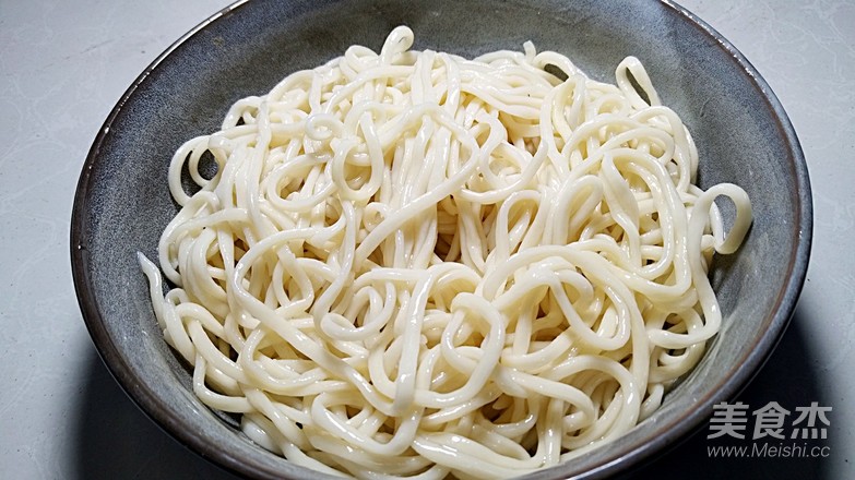 Homemade Hot Dry Noodles recipe