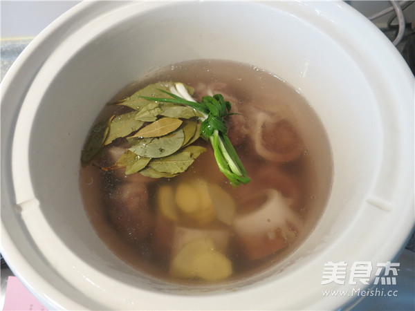 Big Qi and Blood Oxtail Soup recipe
