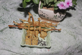 Dedicated to Ma Ma Di Special Snack—salty Sesame, Walnut, Melon Seed and Soda Biscuit recipe