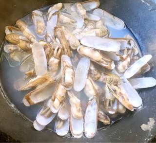 Assorted Razor Clams recipe