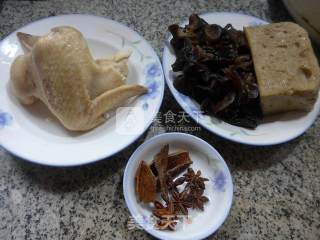 Black Fungus Chicken Wings Barbecue Bran recipe