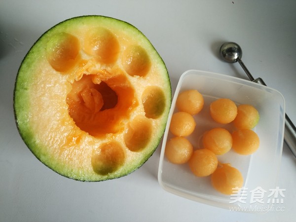 Grape Cantaloupe Juice recipe