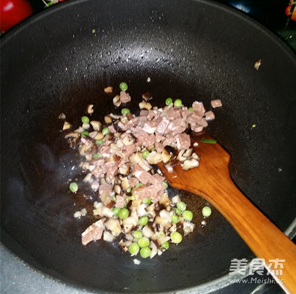 Homemade Ham and Mushroom Spicy Sauce recipe