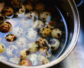 Braised Pork with Quail Eggs recipe