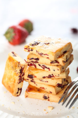 [cranberry Souffle], The Whole Family Loves to Eat recipe