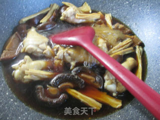 Roasted Chicken Wing Roots with Shiitake and Yuba recipe