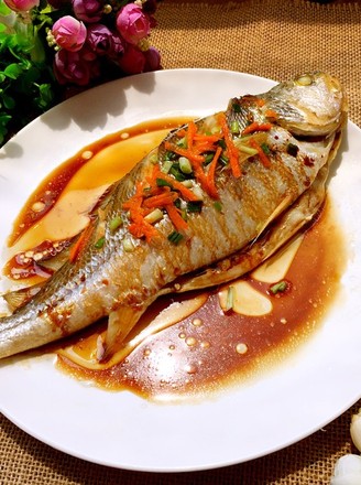 Steamed Yellow Croaker recipe