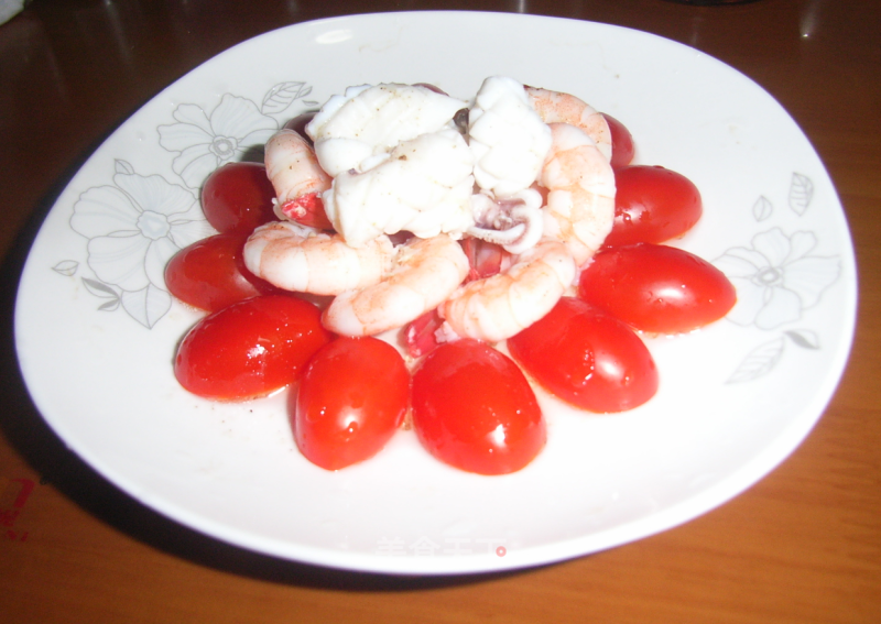 Seafood Tomato Salad recipe