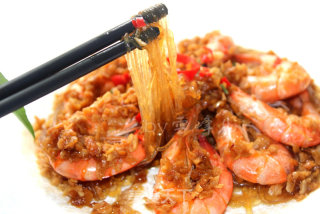#铁犬烧饭就是香# Steamed Sea Prawns with Garlic Vermicelli recipe