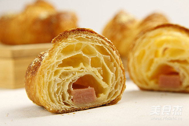 Ham and Cheese Croissant recipe
