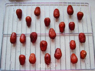 Red Dates with Walnuts recipe