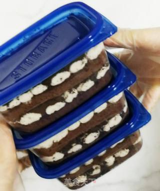 Oreo Salty Cream Box Cake recipe