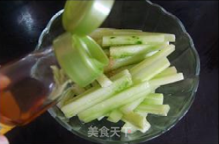 Melon Strips Mixed with Egg Yolk recipe