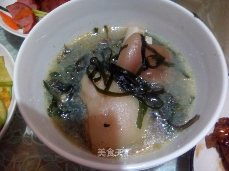 Seaweed Trotter Soup recipe