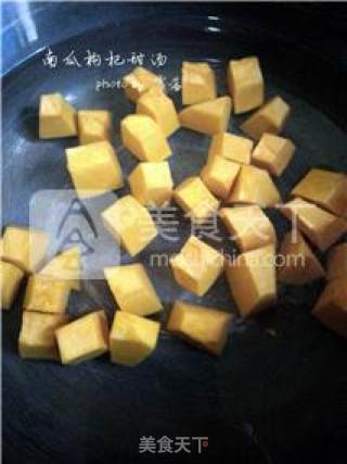 Pumpkin Goji Sweet Soup recipe