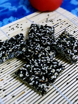 Sesame Crisp Candy recipe