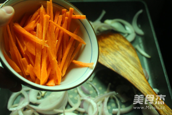 Korean Spicy Seafood Mixed Cold Noodles recipe