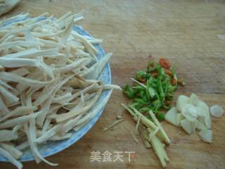 Stir-fried Shredded Eryngii Mushrooms recipe