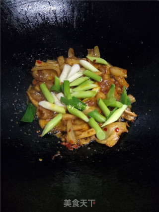 How to Fry Delicious Sichuan Twice-cooked Pork? recipe