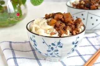 Hand-rolled Noodles with Minced Meat and Eggplant recipe