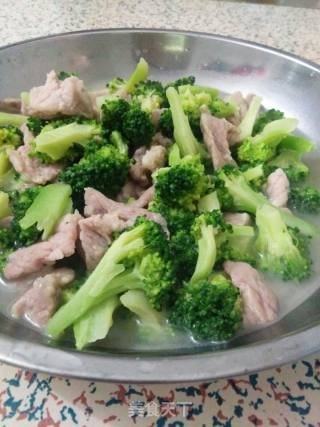 Broccoli Stir-fried Pork recipe