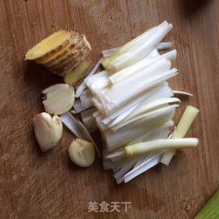 【zhejiang】steamed Yellow Croaker (steaming Every Day) recipe