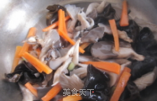 Fried Fungus with Fresh Mushrooms recipe