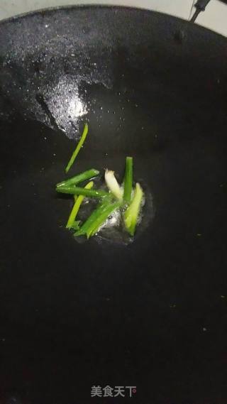 Stir-fried Pork with Chives recipe