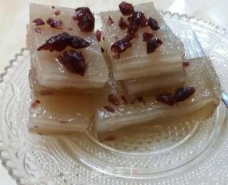 Cranberry Coconut Horseshoe Cake recipe