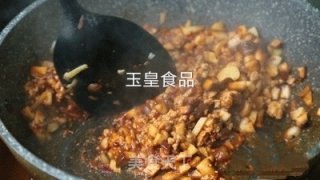 Mushroom Meat Sauce recipe