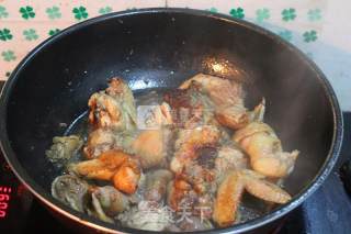 Chicken Stewed with Mushrooms recipe