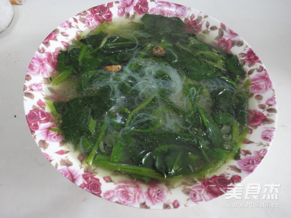 Mussel Spinach Soup recipe