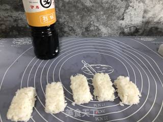 Gunkan Sushi (also Yixian) recipe