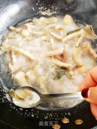 Homemade Chicken Feet recipe