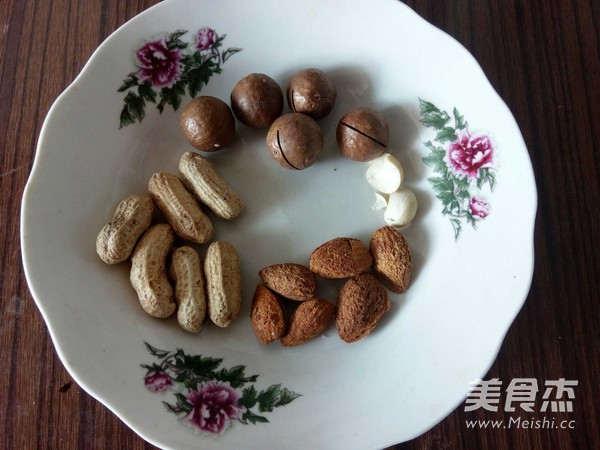 Bracken with Nuts recipe