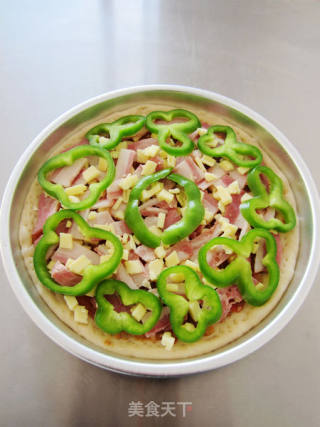 Green Pepper Bacon Pizza recipe